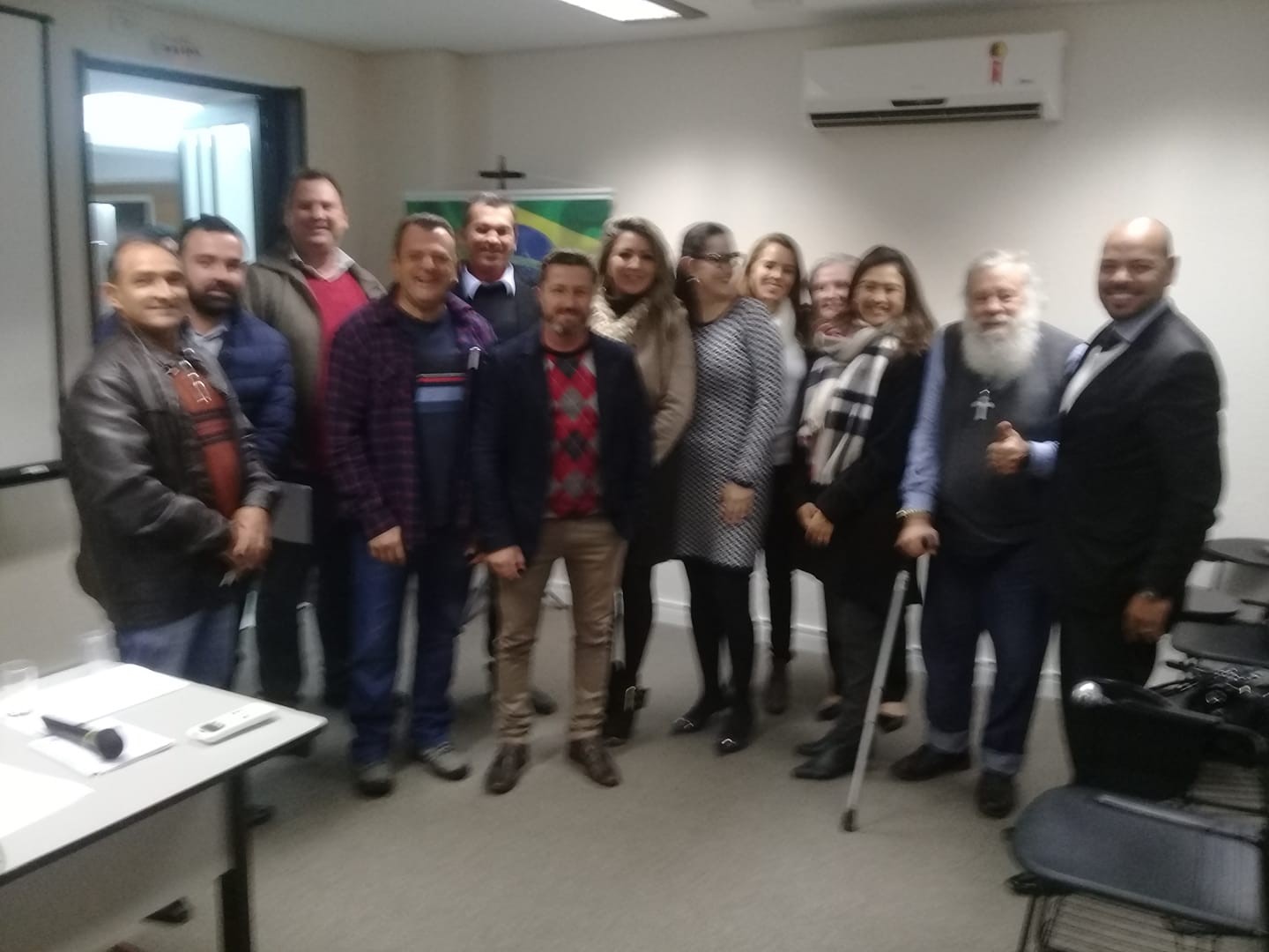 Estive também com a comissão da mulher advogada da OABRS Discutindo sobre a lei 13.460/2017 Dispõe sobre participação, proteção e defesa dos direitos dos usuários dos serviços públicos da administração pública.