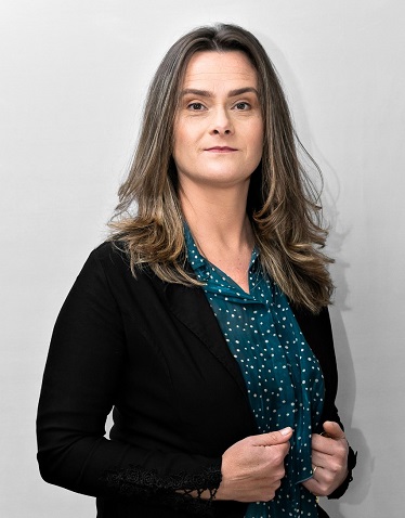 VIVIAN RICKES ROSA